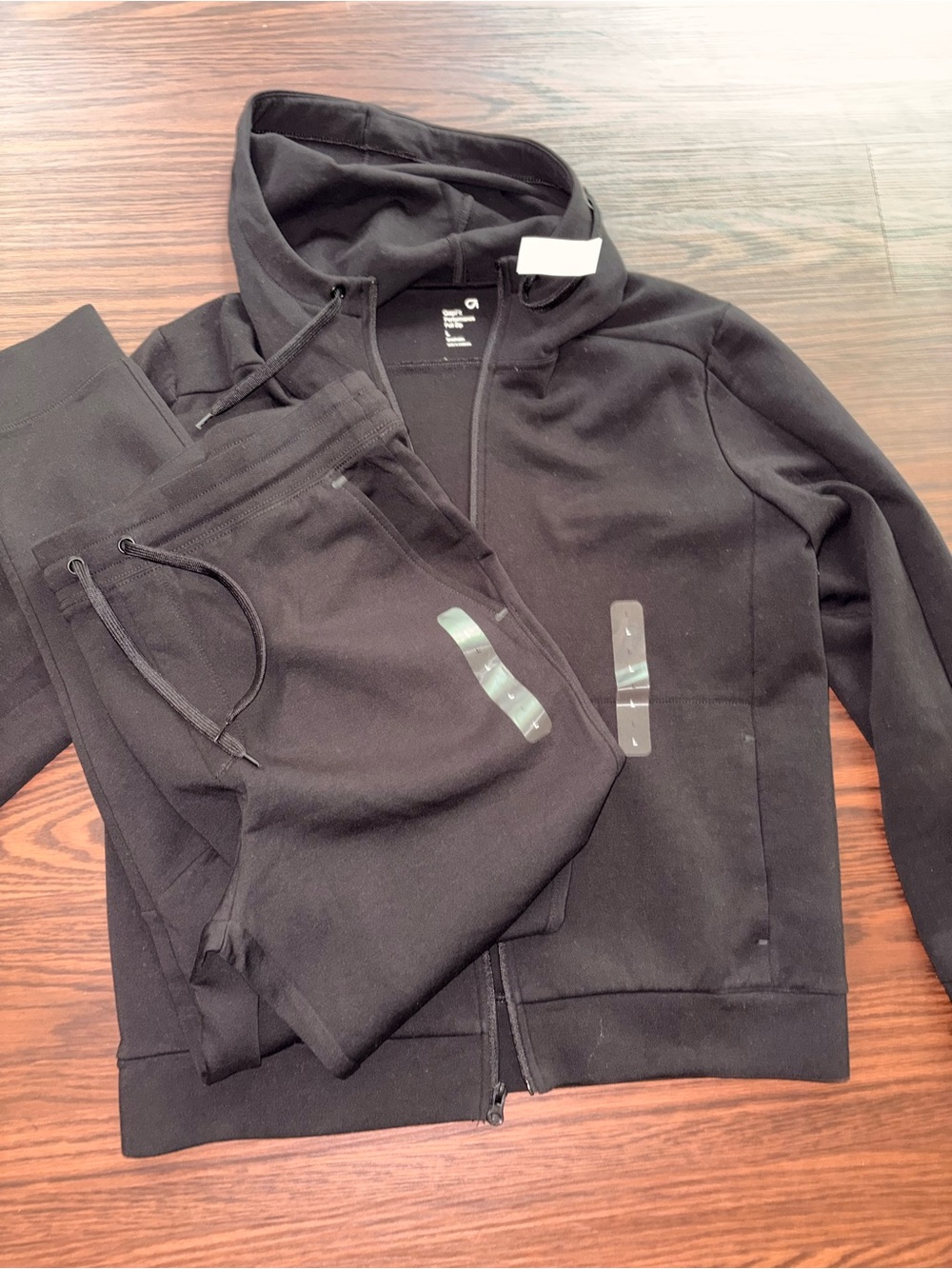 GAP Men's Black Full-Zip Hoodie & Jogger Set